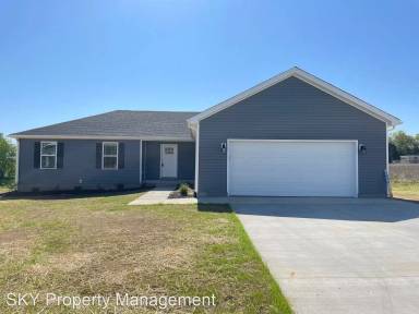 Main picture of 554 Labrador Dr