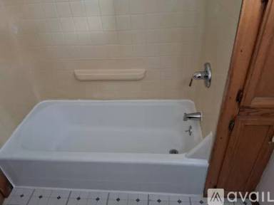 Main picture of 2311 Hendricks St