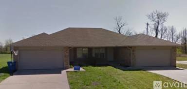 Main picture of 5520 S Daniel St