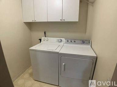 Main picture of 4909 N Galena Rd