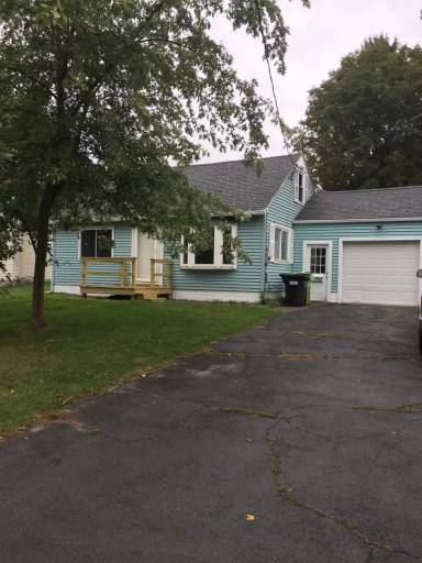 Main picture of 103 Ivon Dr