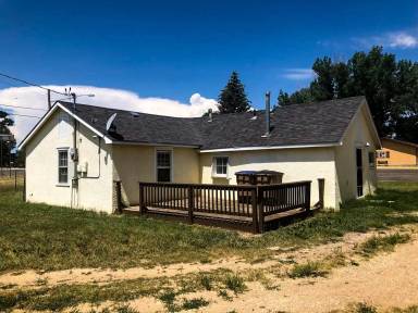 Main picture of 2582 Jackson St