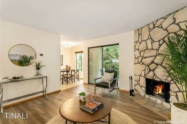 Main picture of 12023 100th Ave NE