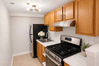 Main picture of 2472 Alabama Ave SE
