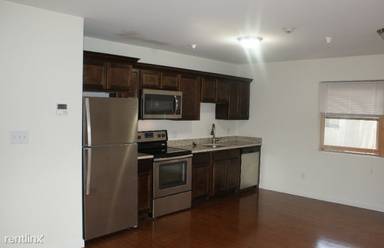 Main picture of 50 S Pearl St