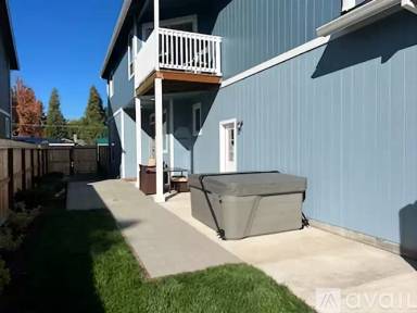 Main picture of 1019 SW J St