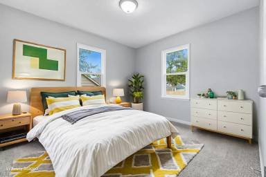 Main picture of 15 S Post Rd