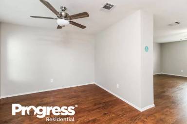 Main picture of 3424 Cayman Dr