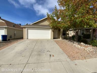 Main picture of 10451 Calle Acanta NW