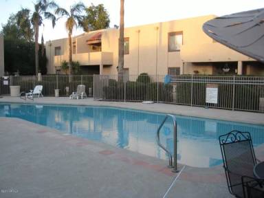 Main picture of Ciento Condominiums