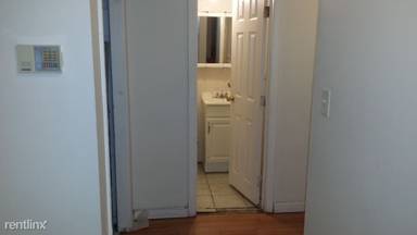 Main picture of 1742 Commonwealth Ave