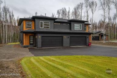 Main picture of 4283 W Ose St