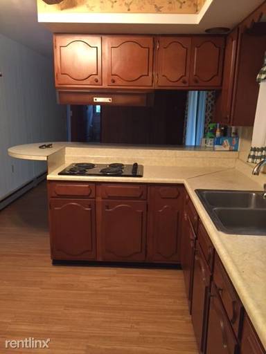 Main picture of 104 Plateau Dr
