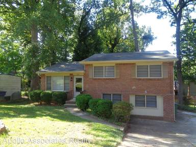 Main picture of 1966 Rogers Ave SW
