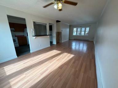 Main picture of 1305 W Park Ave