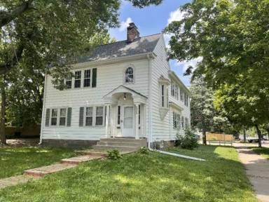 Main picture of 4800 Xerxes Ave S