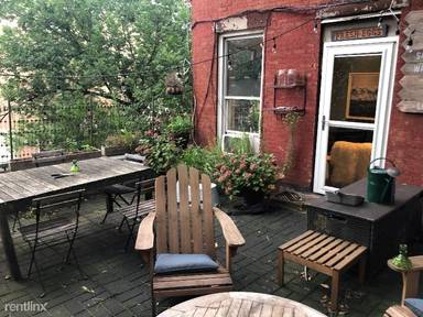 Main picture of 520 Henry St