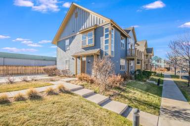 Main picture of 8546 E 25th Pl