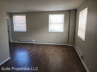 Main picture of 1403 Junction St