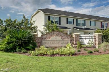 Main picture of 200 Ventura Pl