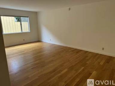 Main picture of 690 Mariposa Ave