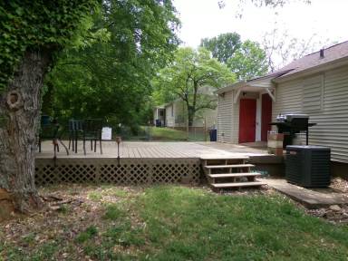 Main picture of 130 Edgewood Cir