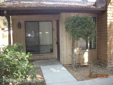 Main picture of 6330 N Fresno St