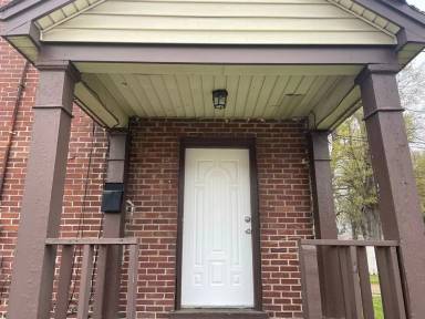 Main picture of 2734 Southern Ave