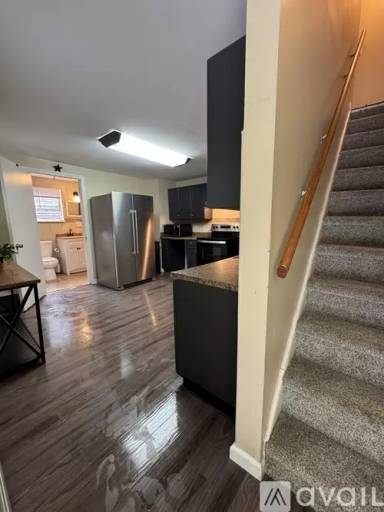 Main picture of 11 Bay St