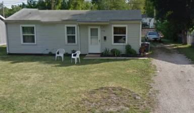 Main picture of 1710 Hedge Rd