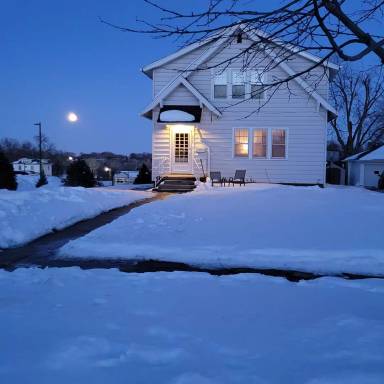 Main picture of 2922 Jones St