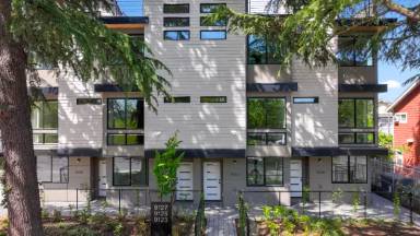 Main picture of 9127 50th Ave S