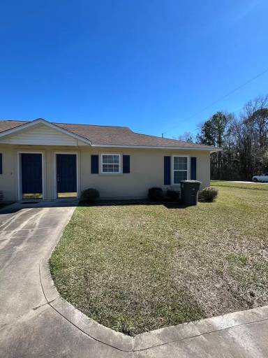 Main picture of 409 Lawnwood Ct