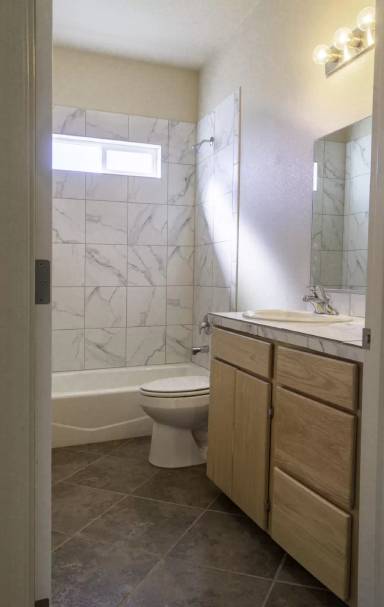 Main picture of 2878 Jamaica Blvd S