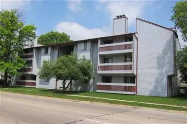 Main picture of 903 N Lincoln Ave