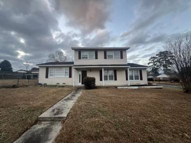 Main picture of 5309 Silver Pine Dr