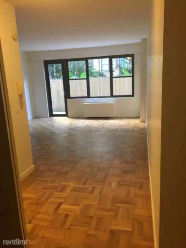 Main picture of 333 E 49th St Apartments