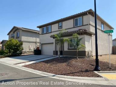 Main picture of 400 Draco Ln
