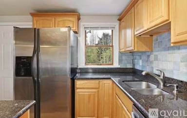 Main picture of 11427 Crestwood Dr S