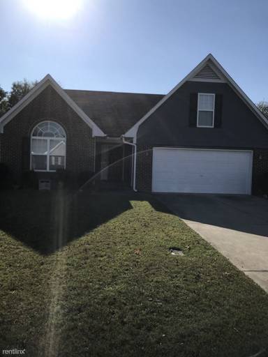 Main picture of 252 Belle Chase Dr