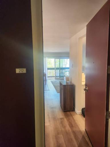 Main picture of 316 N El Camino Real
