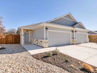 Main picture of 462 Parkline Dr