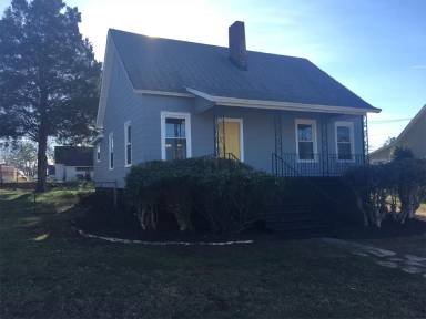 Main picture of 68 Allen St