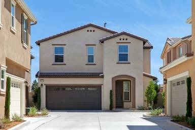 Main picture of 40106 Calle Real