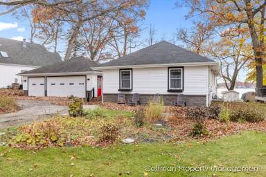 Main picture of 7293 Davies Dr NE