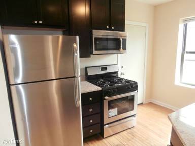 Main picture of 4751 N Troy St