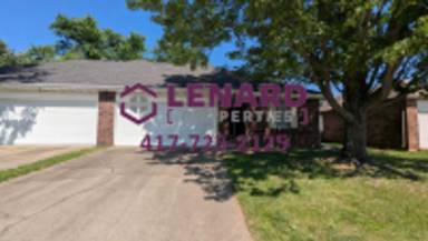 Main picture of 4044 S Franklin Ave
