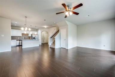 Main picture of 5007 Sanger Circle Dr