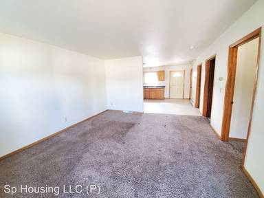 Main picture of 3134 Whiting Ave