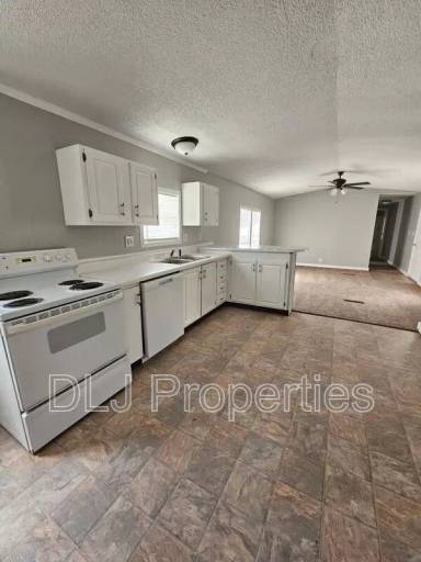 Main picture of 934 Eslinger Ct
